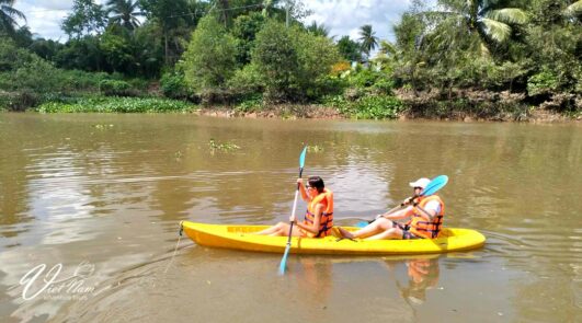 Mekong delta full day in Cai be with kayak & cooking class