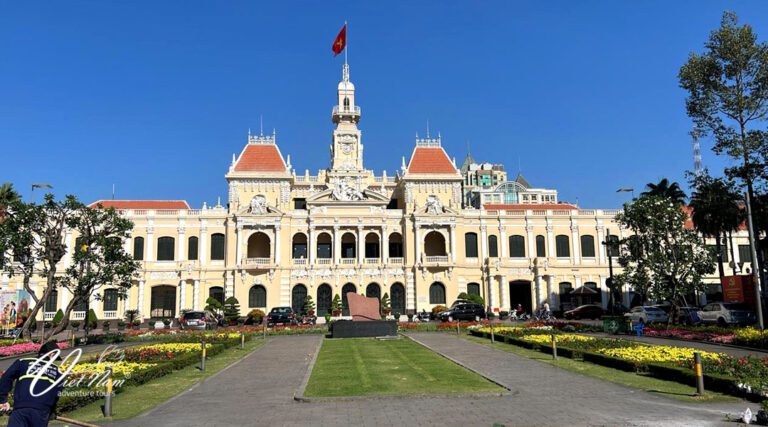 VIP05- VIP Cu Chi Tunnels & War Remnants Museum - VietNam Adventure Tours