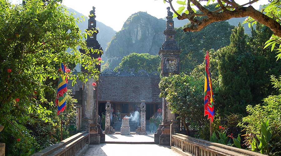 Le Dai Hanh temple