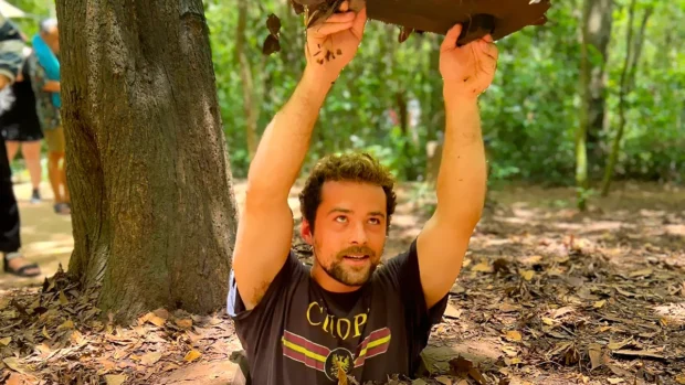 Cu Chi Tunnels Experience 9